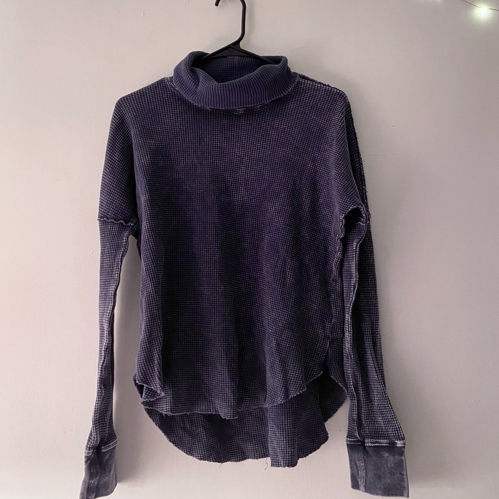 Betsy Johnson thermal top